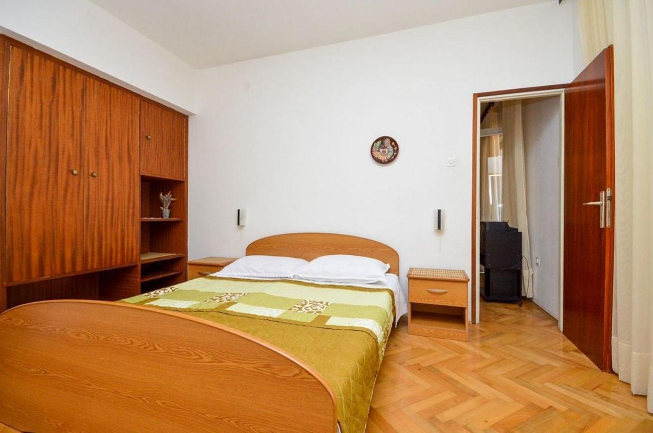 Guest House Biserka Novalja Extérieur photo